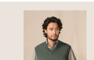 [CULTUM] V-Neck Knit Vest