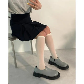 Round low chunky loafers