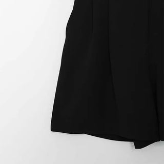 Two-pleat shorts