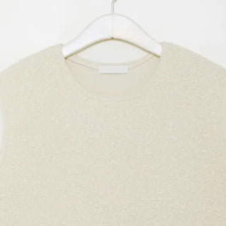 Boa Side Slit Vest