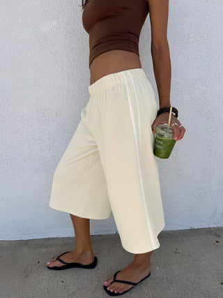 Sayllor Longline Sweatshorts Cream
