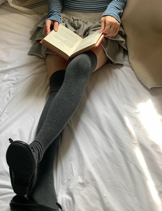 Oversized knee socks