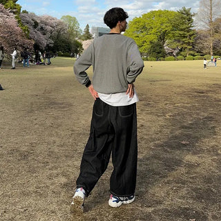Bordered two-tone knit