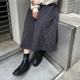 Quilted long skirt