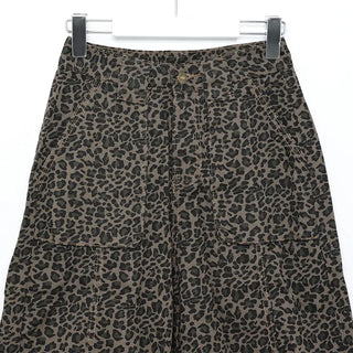 Leopard print Bermuda shorts