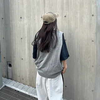 Oversized V-neck vest