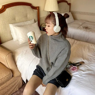 Turtleneck knit