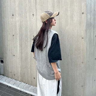Oversized V-neck vest