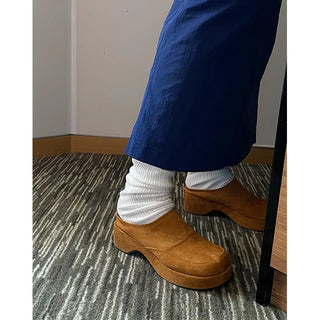 yard leg warmer (2c)