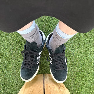 Color-blocked knee-high socks