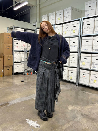 [NeverSeez] Two-Tone Jacquard Knit Cardigan