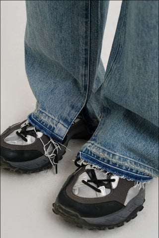 [MASONPRINCE] Distressed High-Waist Denim Jeans