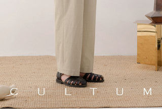 [CULTUM] Wide Leg Pleated Trousers