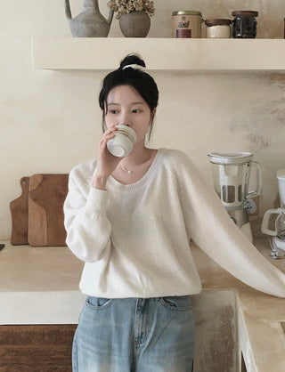 U-neck pastel knit