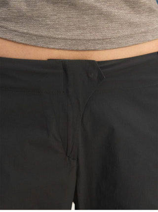 [Monterest] Water-Resistant Textured Flare Pants