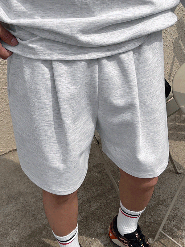 Ringo Mini Double-Layered Single-Pleat Shorts