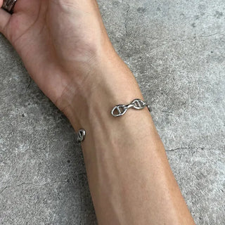 Chain bangle