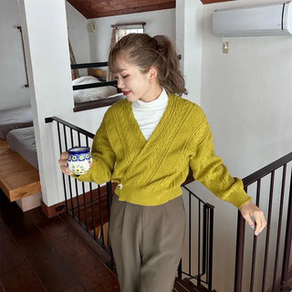 Wrap-design knit