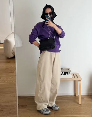Back pocket curved cotton pants