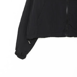 Two-line zip-up mountain parka