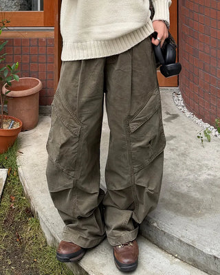 Curved Line Cargo Band Pants