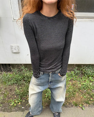 Round neck striped long-sleeve T-shirt