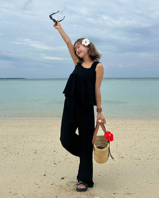 Sleeveless top with built-in cups and wide-leg pants set