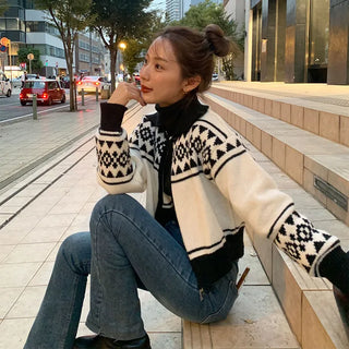 Nordic pattern knit zip-up