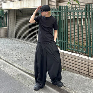 Pointed balloon fit slacks