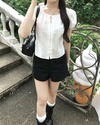 Button cotton shorts