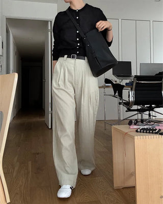 Lightweight long-sleeved cardigan