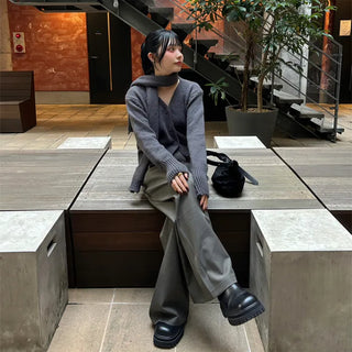 Tucked wide slacks