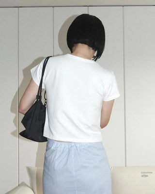 Cropped cotton short-sleeved T-shirt