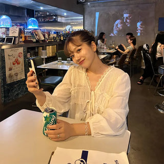 Lace long-sleeved blouse