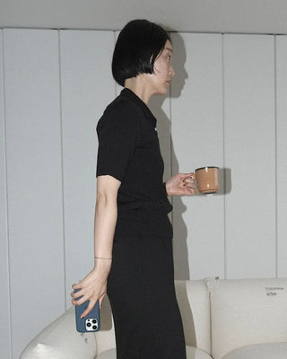 Short-sleeved knit polo shirt