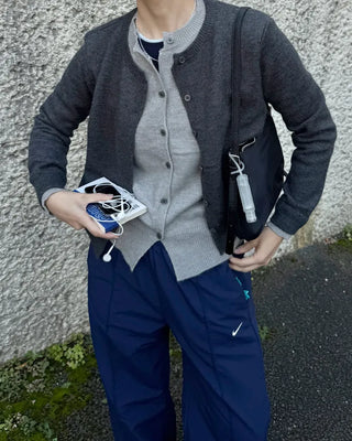 Double-breasted round cardigan