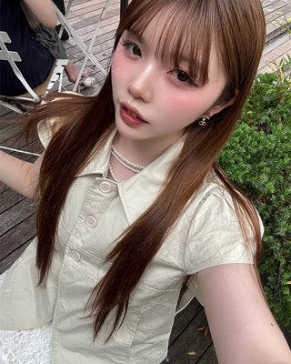 Button-up puff-sleeve blouse