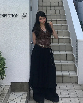 Pleated long skirt