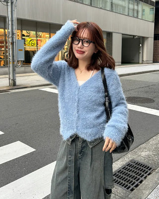 V-neck loose-fit shaggy knit