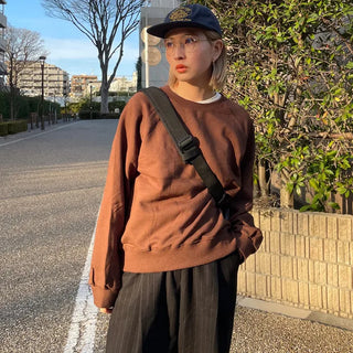 Stitched raglan sweatshirt