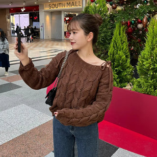 Shoulder slit ribbon cable knit
