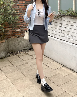 Shirred Lace Sleeveless