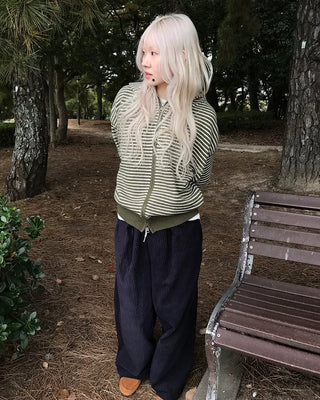 Corduroy wide-leg pants with elastic waistband