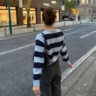 Round neck two-tone cardigan