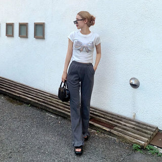 Ribbon Graphic Crop T-Shirt