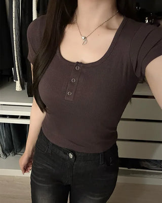Button-down U-neck short-sleeved T-shirt