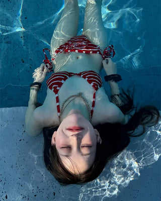 Bordered string bikini