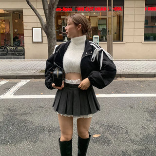 Turtleneck sleeveless fur knit