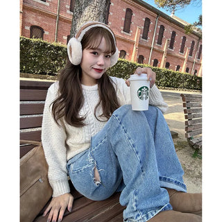 Cable knit