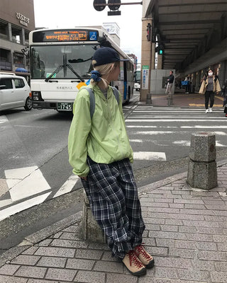 Drawstring coat hooded windbreaker